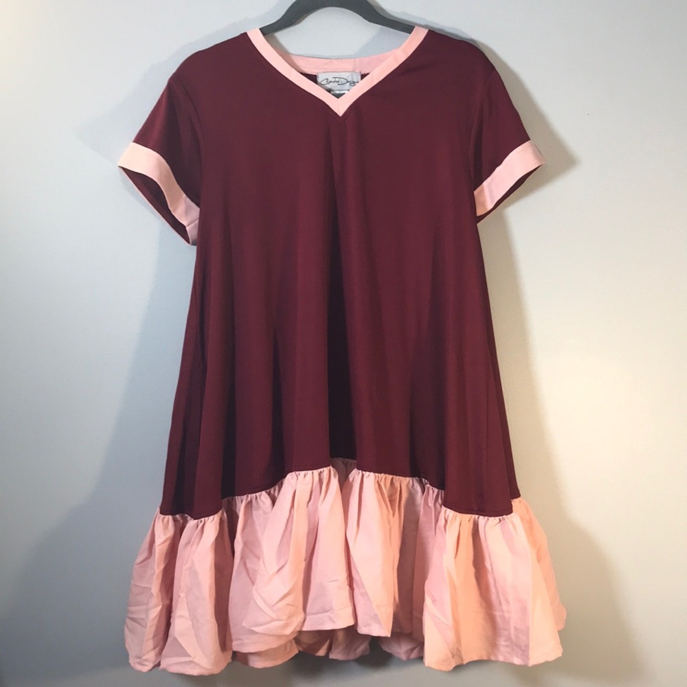 Cute ruffle dress burgundy and pink size SM
